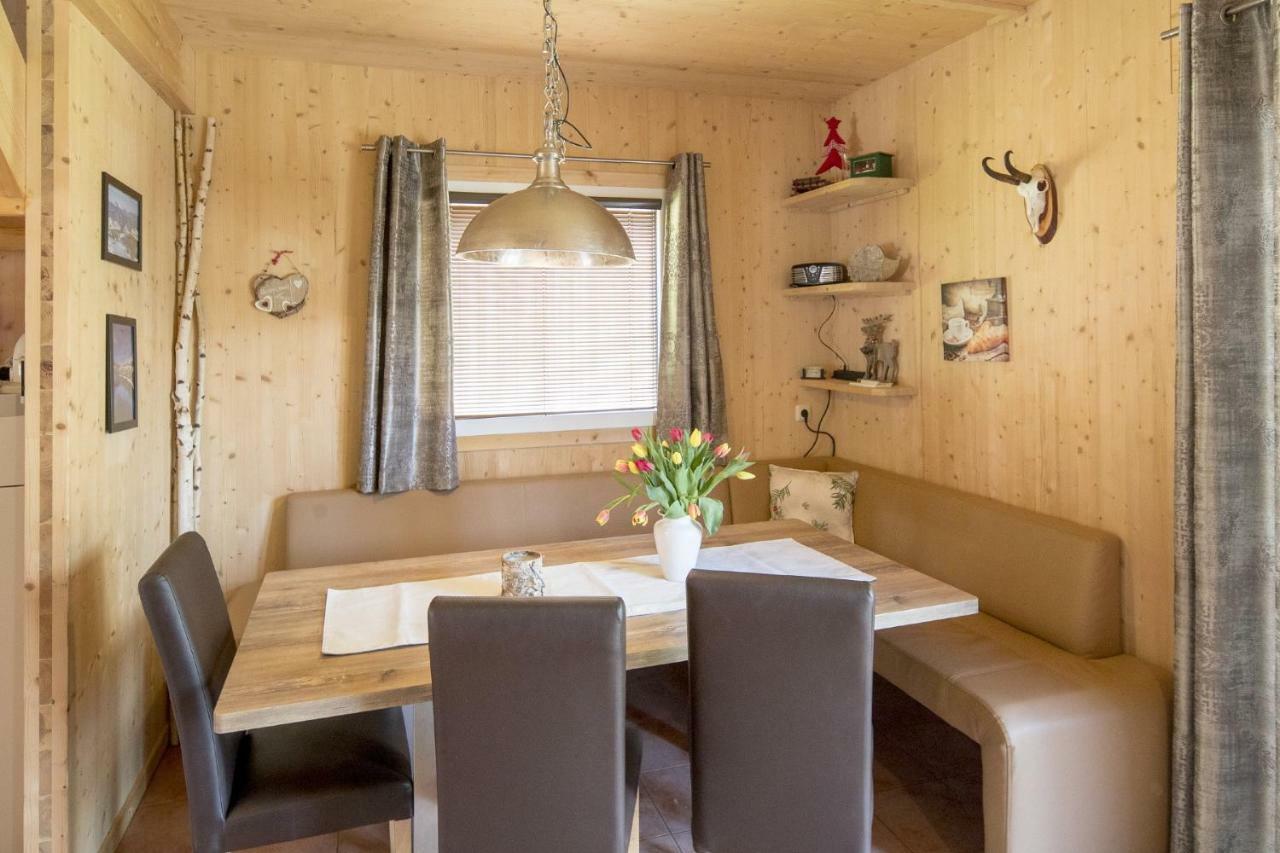 Luxury Chalet Kreischberg 11A ザンクト・ローレンツェン・オプ・ムーラウ エクステリア 写真